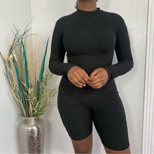 LONG SLEEVE RIBBED KNIT ROMPER (NWT)